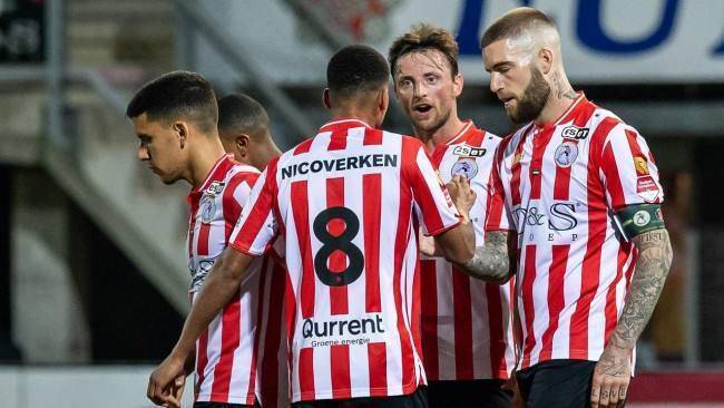 阿贾克斯精妙反击，四强奇迹引人喝彩的简单介绍