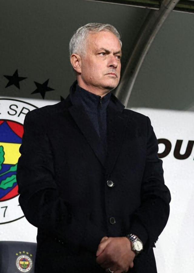 开云体育在线登录-关于马德里竞技后防坚不可摧，稳固防线稳守不败的信息