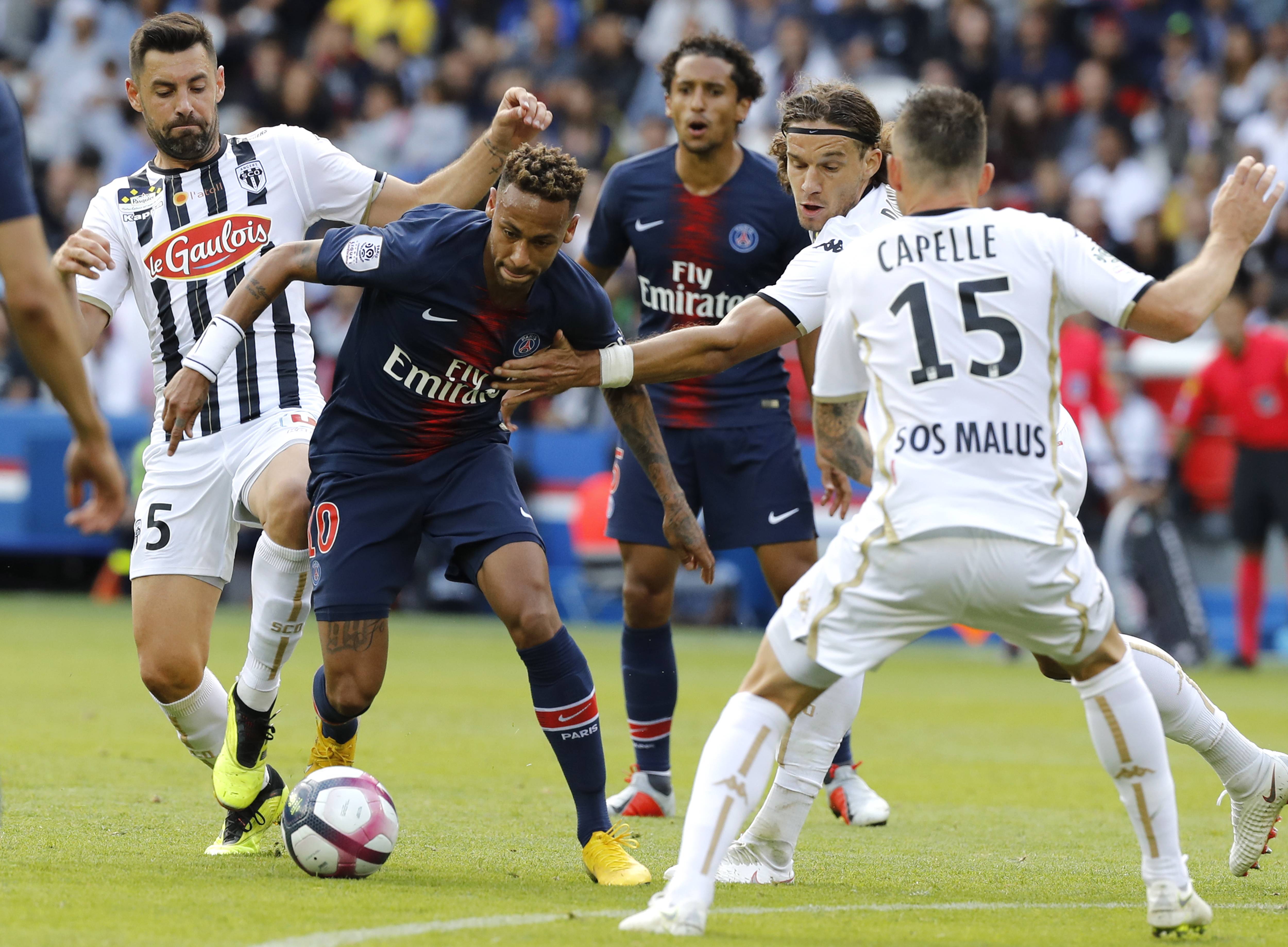 关于巴黎圣日耳曼主场保持不败领跑榜首的信息 关于巴黎圣日耳曼主场保持不败领跑榜首的信息