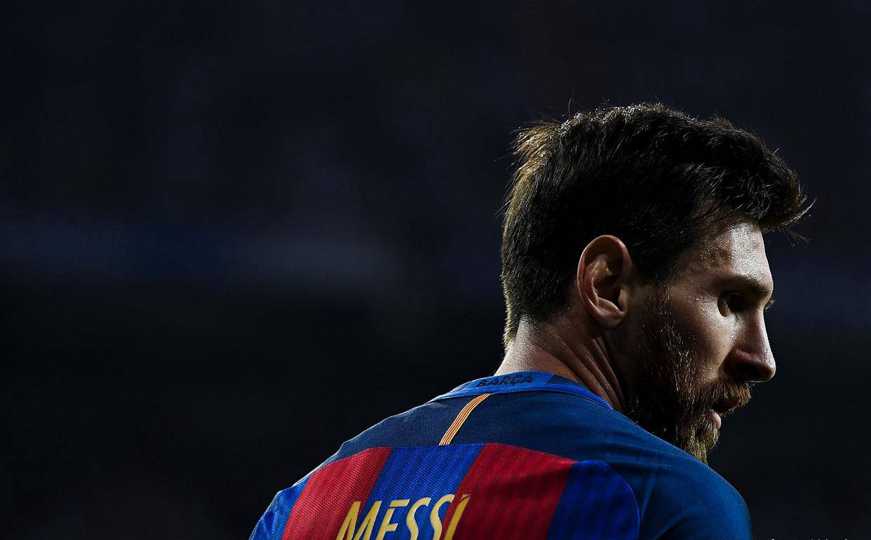 梅西风头无两,刷新传统足坛风采的简单介绍 梅西风头无两,刷新传统足坛风采的简单介绍