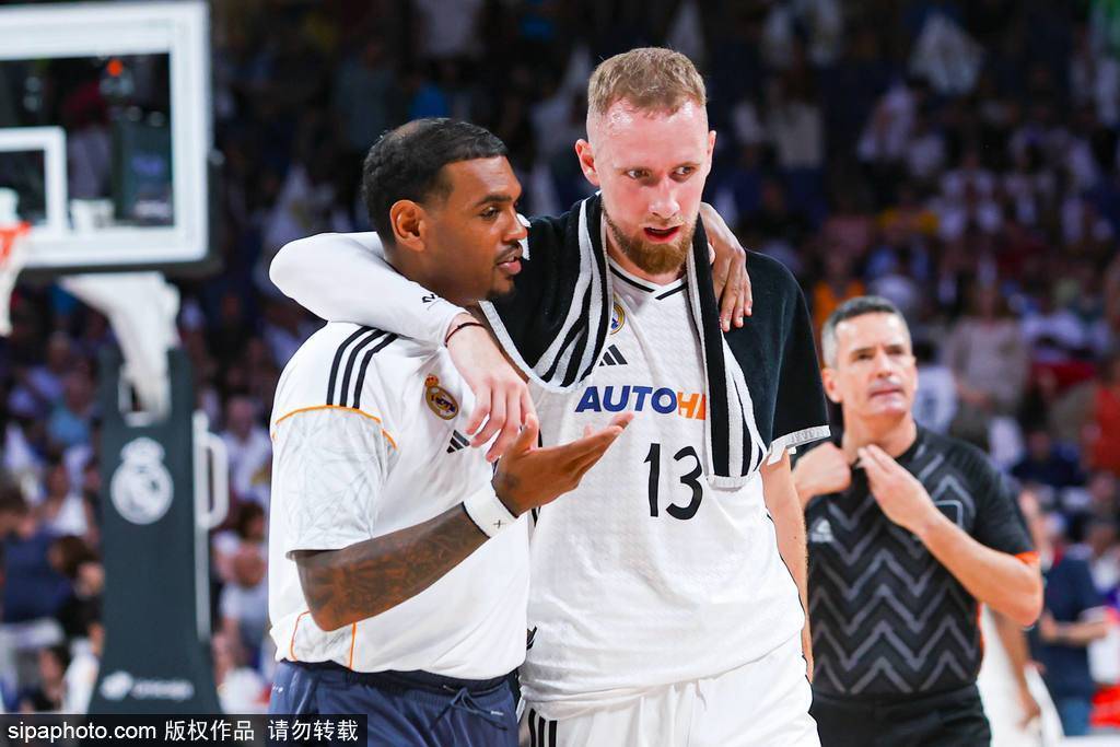 开云体育官网入口-萨尔茨堡频频攻破对手阵地，实力不容小觑