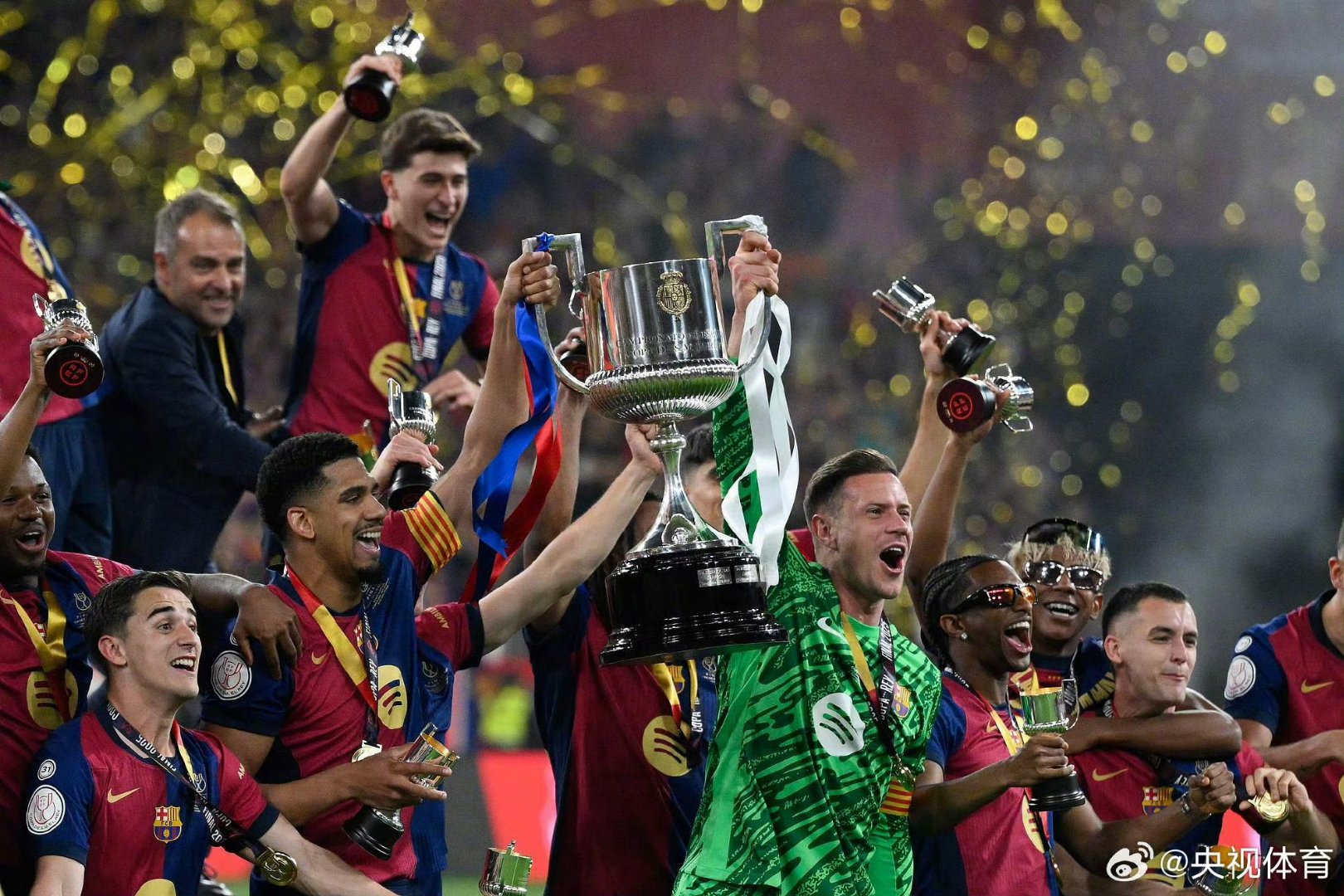 开云体育入口-一场比赛中球员表现出色，获得当场最佳球员