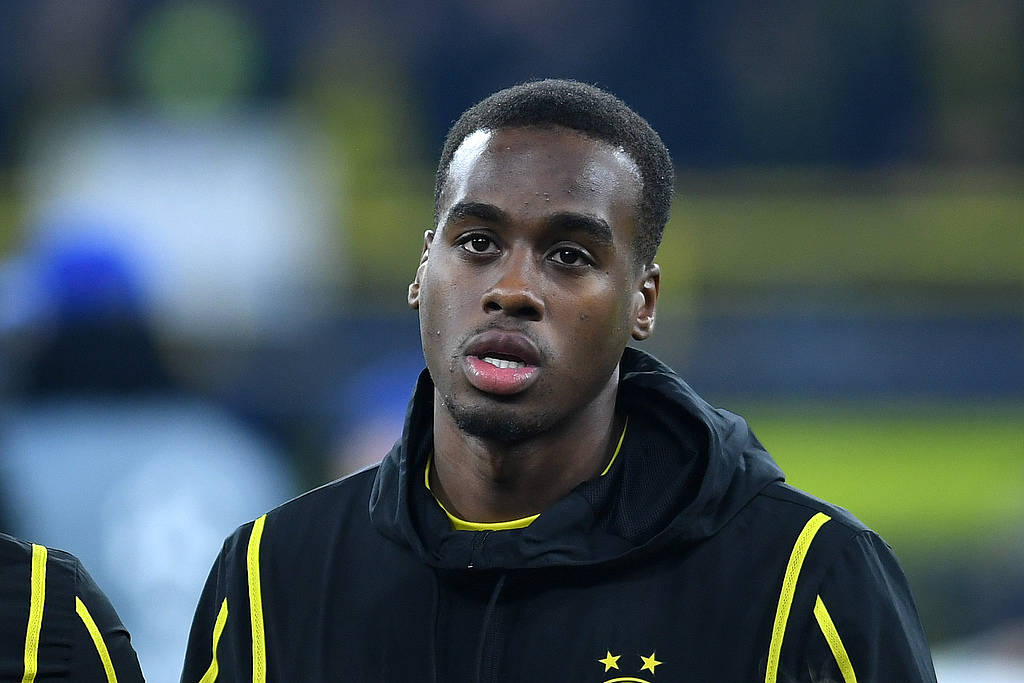 前锋新秀倾向转会,转会费谈判进入白热化的简单介绍 前锋新秀倾向转会,转会费谈判进入白热化的简单介绍