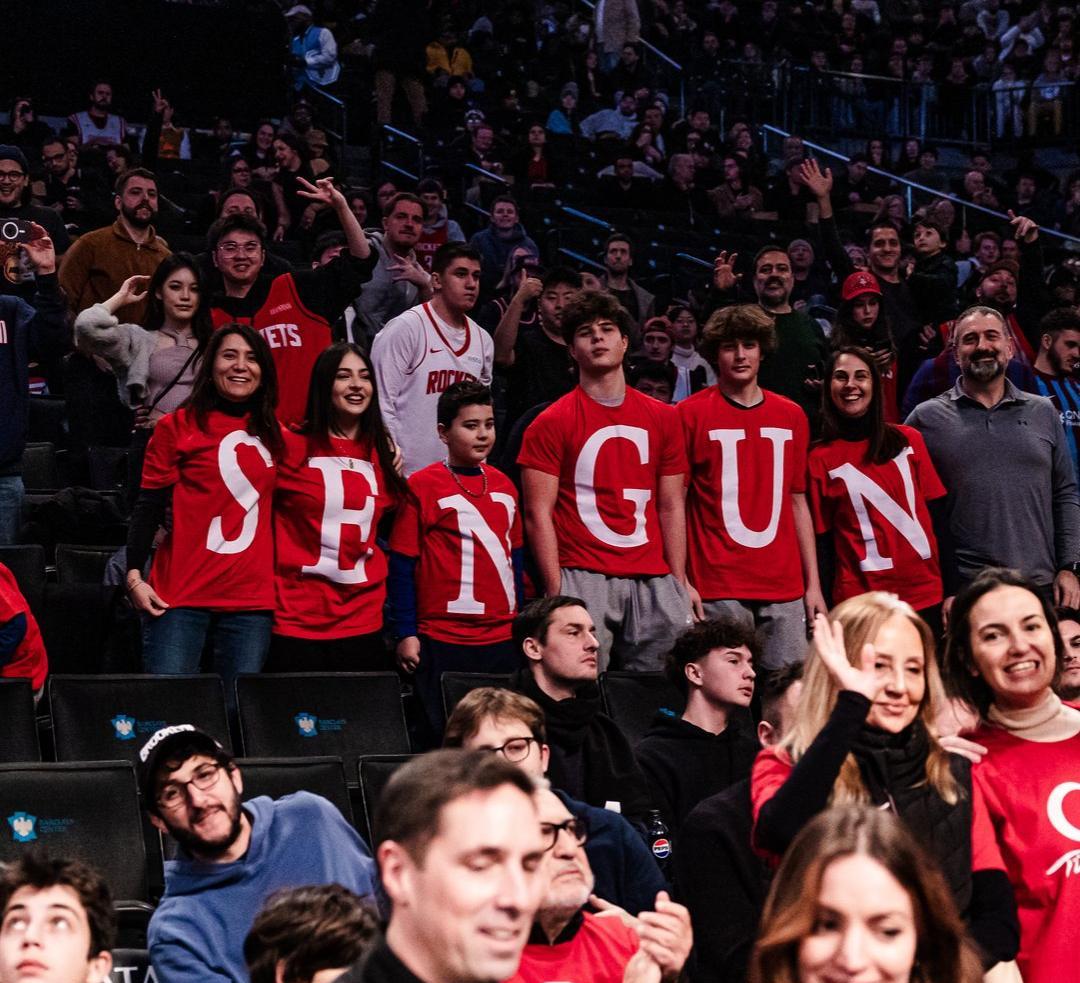 开云体育网页版入口-包含精彩比赛引发球迷热议，纷纷点赞！的词条