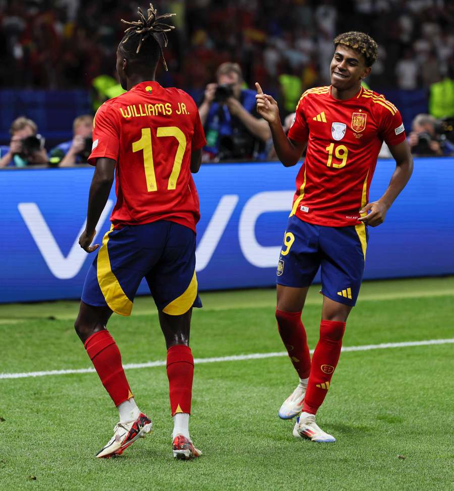 开云体育网页版-包含英格兰战胜克罗地亚，小组出线前景看好的词条