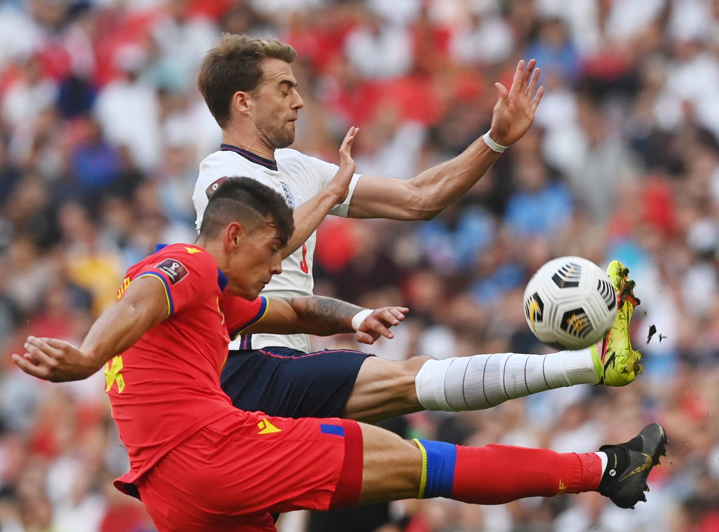 开云体育网页版登录入口-欧洲国家足球赛场面华丽绽放，球员技术表现抢眼的简单介绍