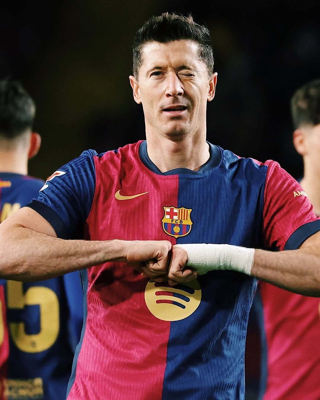 包含瓦伦西亚客场大胜,豪取联赛首胜的词条 包含瓦伦西亚客场大胜,豪取联赛首胜的词条